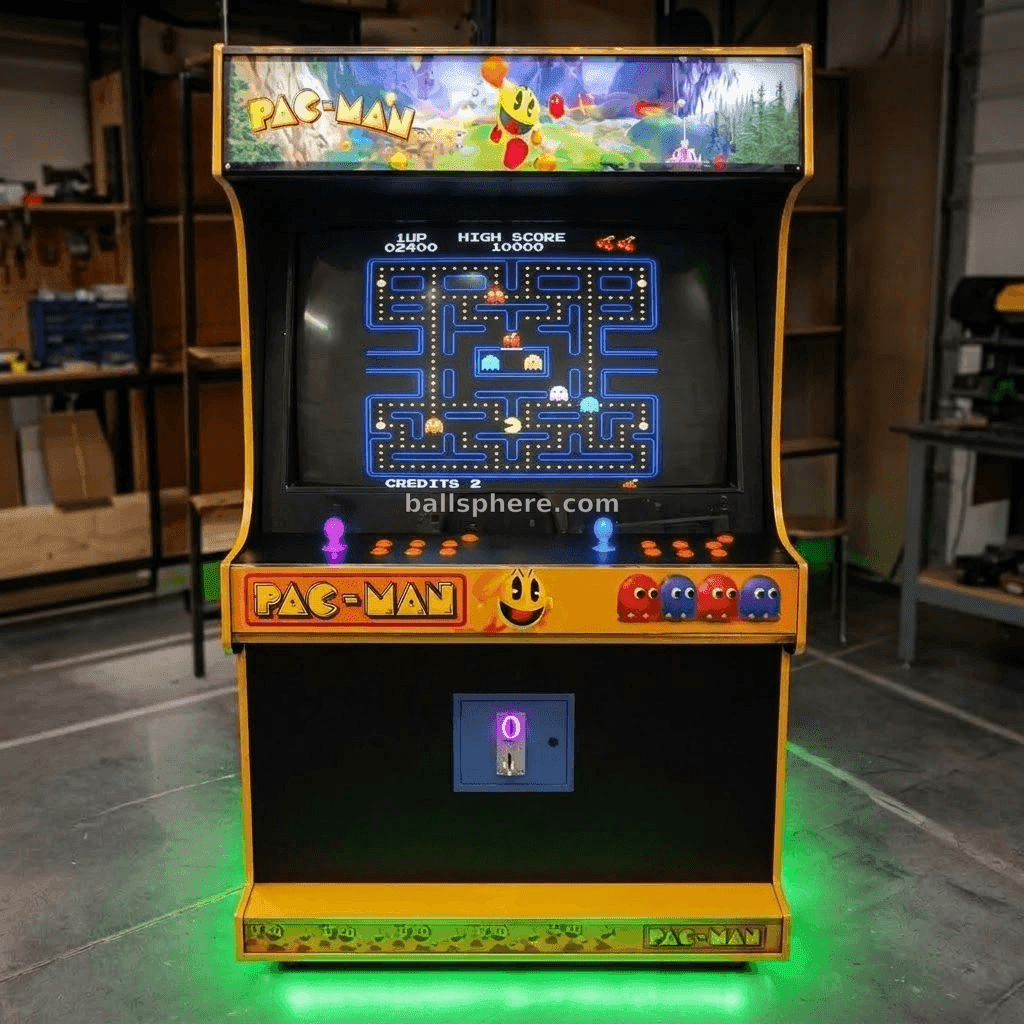 Pac-Man Video Game Machine with CPU  - 2
